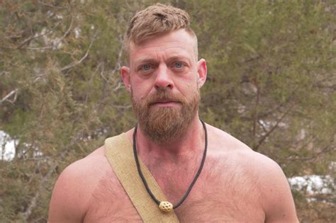 Meet the Winter Warriors of Naked and Afraid XL:。